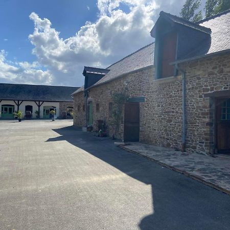Le Gite De L'Ecurie Forges-la-Foret Exterior photo
